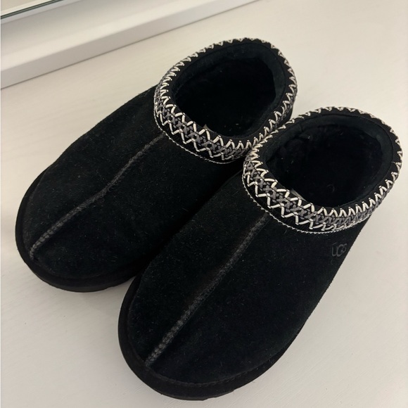 UGG Shoes - UGG slippers